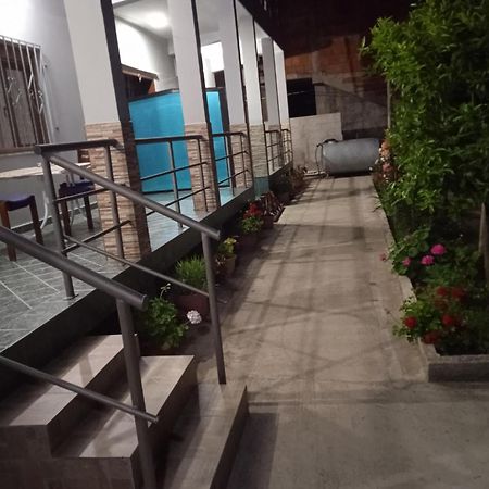 Vila N Dervishi Vlorë Exteriör bild