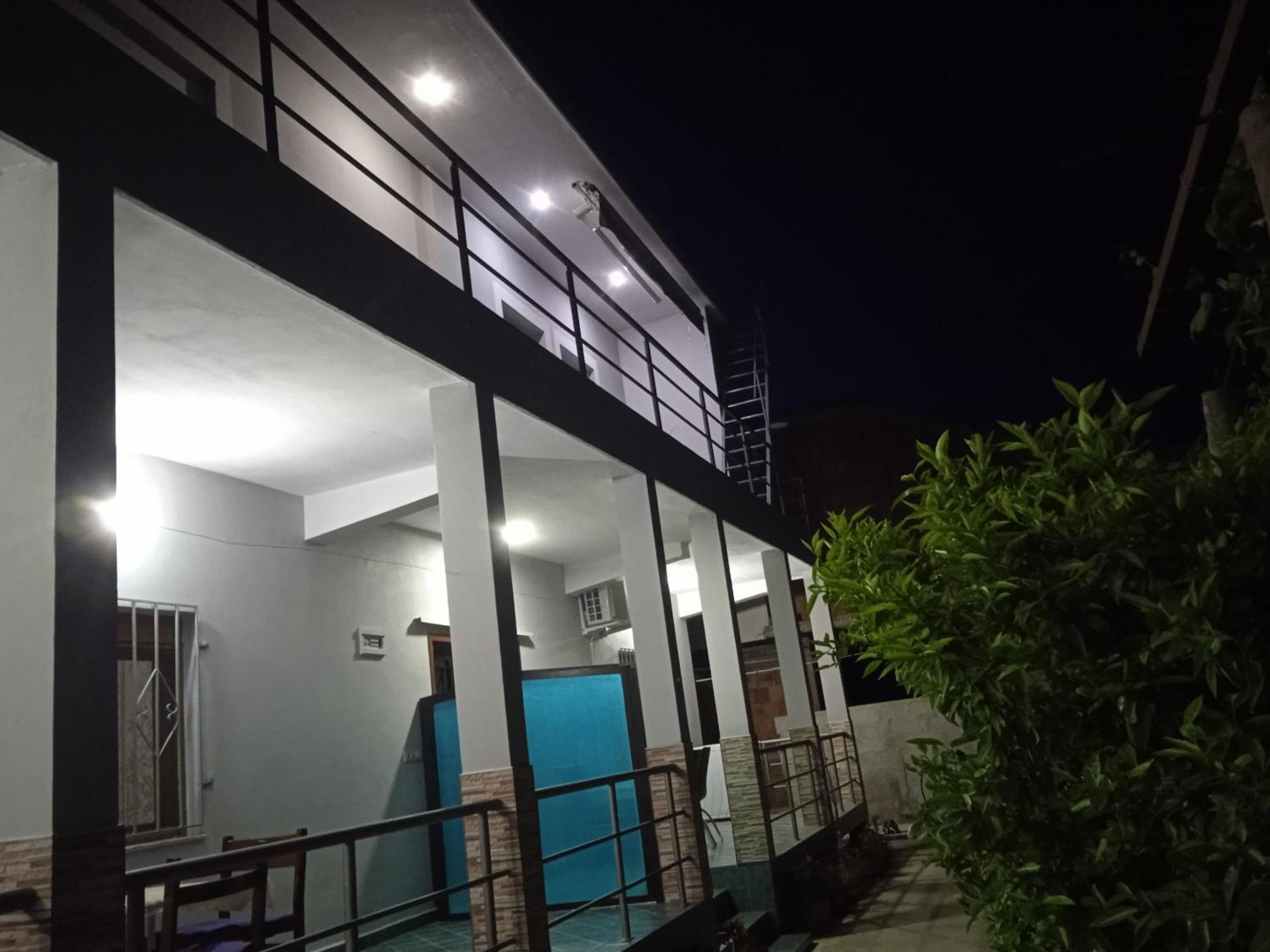 Vila N Dervishi Vlorë Exteriör bild
